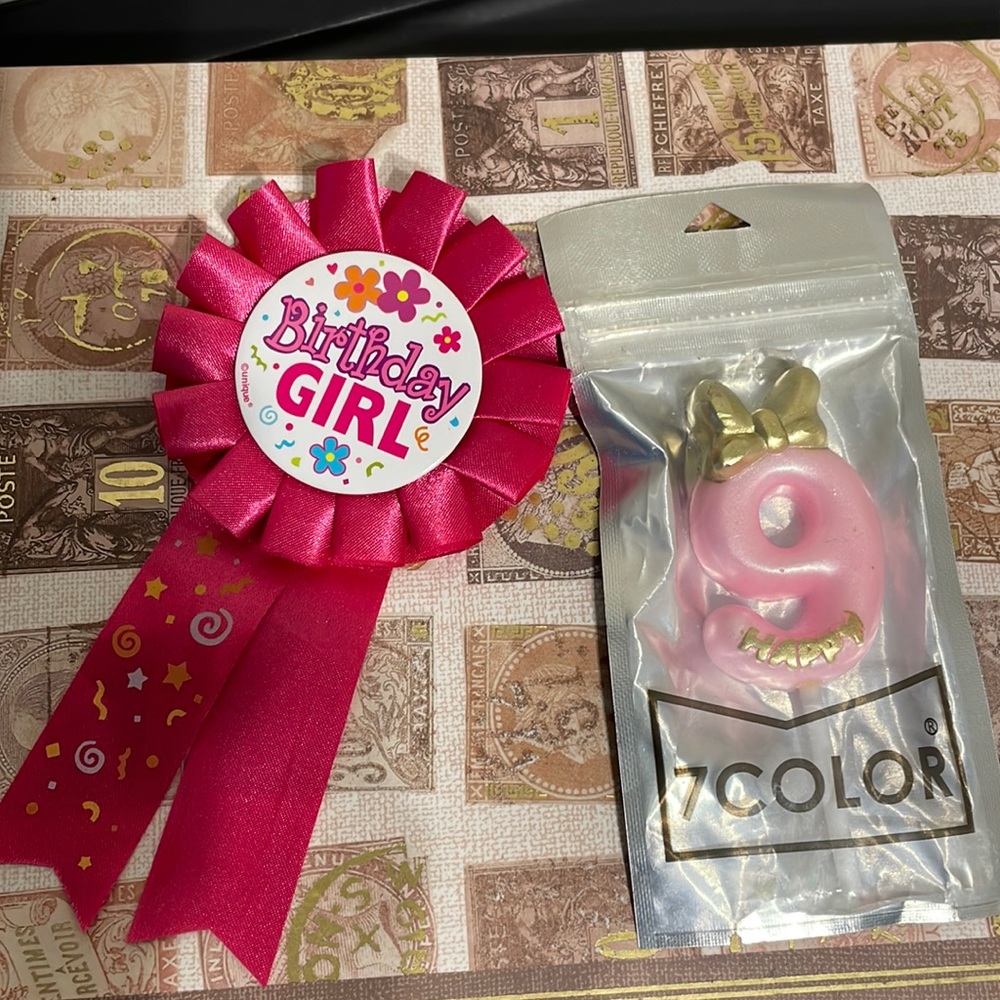 Number 9 birthday cake pink candle